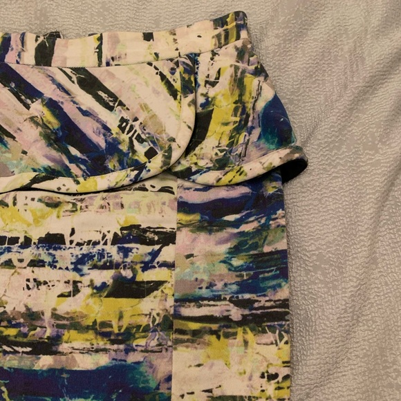 Sheike Australia Peplum skirt - Picture 5 of 5